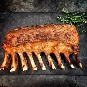 barbecue-bbq-beef-cooked-410648.jpg
